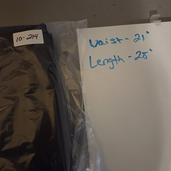 CJ Banks Women's Dark Brown Signature Slimming Jeans Size 22W - Picture 14 of 14